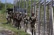 Indian, Pakistani Army trade fire on LoC